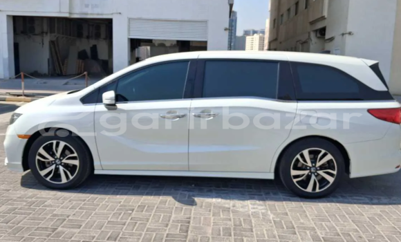 Buy Used 2018 Honda Odyssey in Dhaka, Dhaka Buy Used 2018 Honda Odyssey in Dhaka, Dhaka
