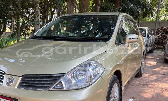 Buy Used 2006 Nissan Tiida in Dhaka, Dhaka Buy Used 2006 Nissan Tiida in Dhaka, Dhaka