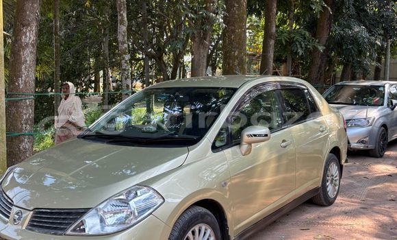 Buy Used 2006 Nissan Tiida in Dhaka, Dhaka Buy Used 2006 Nissan Tiida in Dhaka, Dhaka