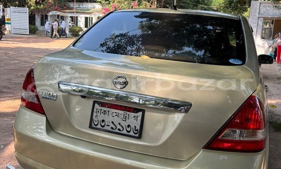 Buy Used 2006 Nissan Tiida in Dhaka, Dhaka Buy Used 2006 Nissan Tiida in Dhaka, Dhaka