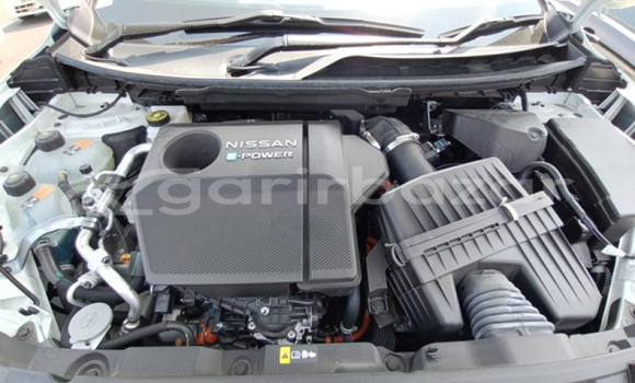 কেনা আমদানি Nissan X-Trail White গাড়ী মধ্যে ঢাকা মধ্যে Dhaka কেনা আমদানি Nissan X-Trail White গাড়ী মধ্যে ঢাকা মধ্যে Dhaka