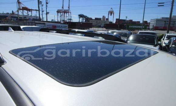 কেনা আমদানি Toyota land cruiser-prado White গাড়ী মধ্যে ঢাকা মধ্যে Dhaka কেনা আমদানি Toyota land cruiser-prado White গাড়ী মধ্যে ঢাকা মধ্যে Dhaka