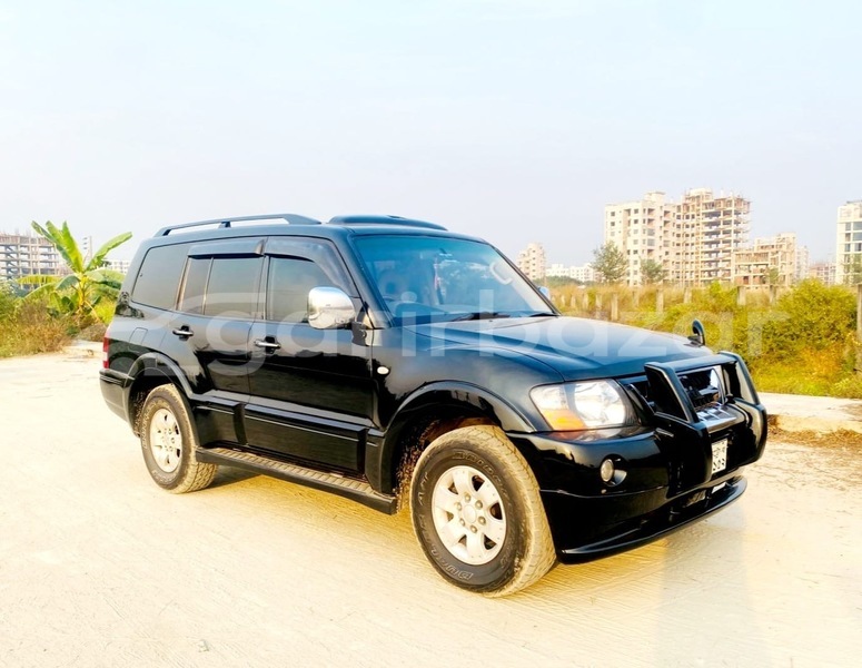 Big with watermark mitsubishi pajero v6 2003 dhaka dhaka 74532