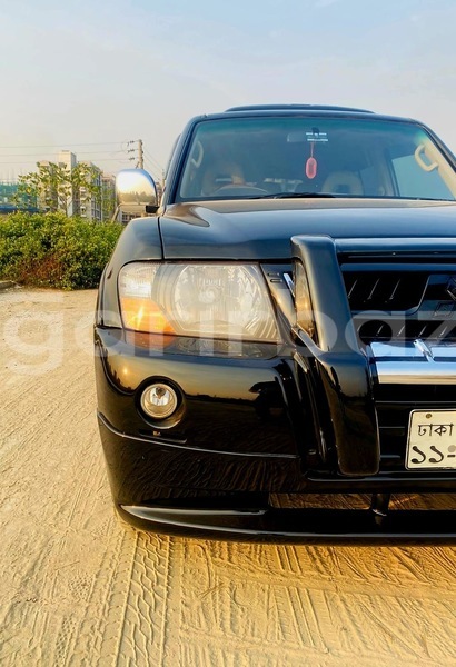 Big with watermark mitsubishi pajero v6 2003 dhaka dhaka 74532