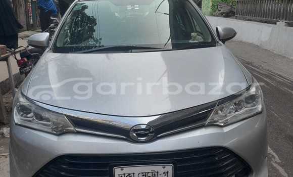 কেনা ব্যবহৃত Toyota Axio Silver গাড়ী মধ্যে ঢাকা মধ্যে Dhaka