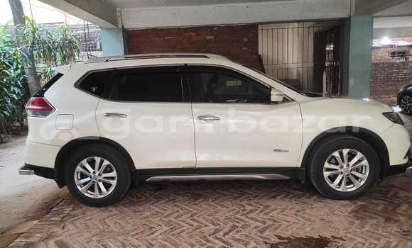 Buy Used 2018 Nissan X-Trail in Dhaka, Dhaka