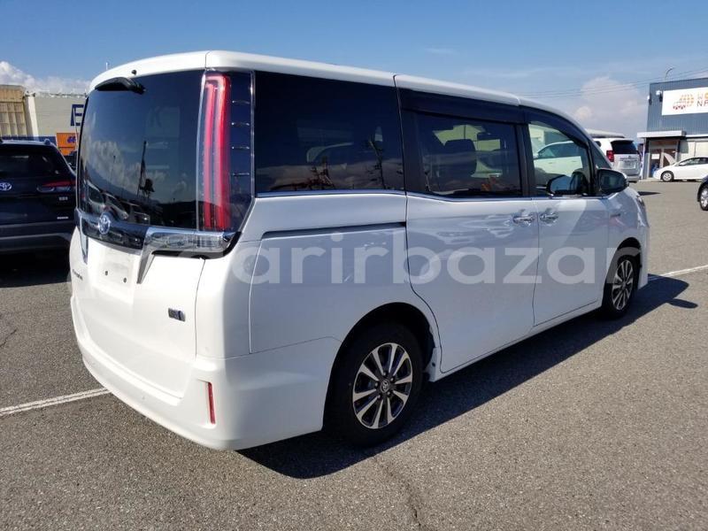 Big with watermark toyota esquire gi 2020 model dhaka dhaka 74572