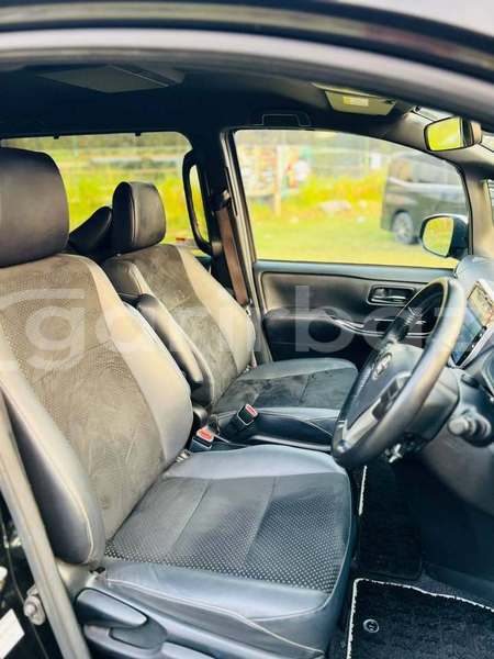 Big with watermark toyota 100 ac limiteed dhaka dhaka 74580