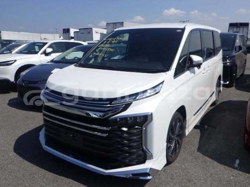 Big with watermark toyota voxy dhaka dhaka 74583