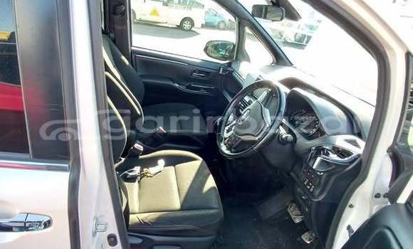 Buy Used 2020 Toyota Esquire in Dhaka, Dhaka Buy Used 2020 Toyota Esquire in Dhaka, Dhaka