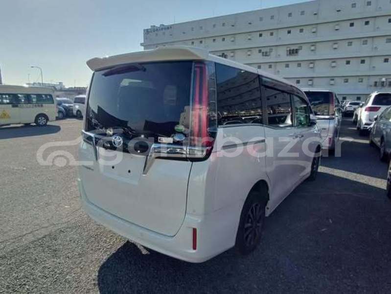 Big with watermark toyota esquire dhaka dhaka 74590