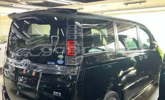 কেনা ব্যবহৃত Toyota Voxy Black গাড়ী মধ্যে ঢাকা মধ্যে Dhaka কেনা ব্যবহৃত Toyota Voxy Black গাড়ী মধ্যে ঢাকা মধ্যে Dhaka