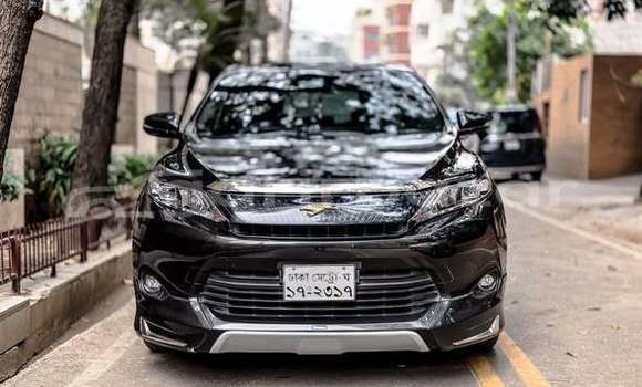 Buy Used 2013 Toyota Harrier in Dhaka, Dhaka Buy Used 2013 Toyota Harrier in Dhaka, Dhaka