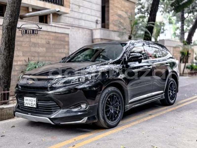 Big with watermark toyota harrier dhaka dhaka 74593