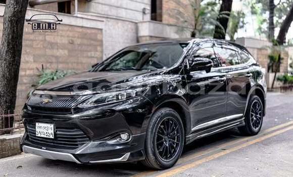 Buy Used 2013 Toyota Harrier in Dhaka, Dhaka Buy Used 2013 Toyota Harrier in Dhaka, Dhaka