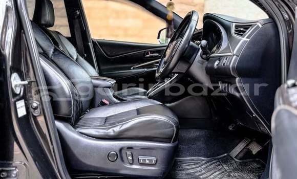 Buy Used 2013 Toyota Harrier in Dhaka, Dhaka Buy Used 2013 Toyota Harrier in Dhaka, Dhaka