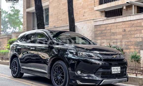 কিনুন ব্যবহৃত Toyota গাড়ী কিনুন ব্যবহৃত Toyota গাড়ী