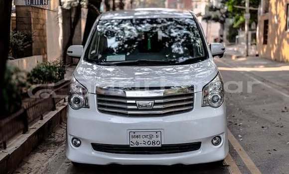 Buy Used 2012 Toyota Noah in Dhaka, Dhaka