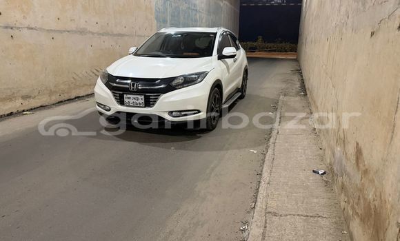 Buy Used 2015 Honda Vezel in Dhaka, Dhaka