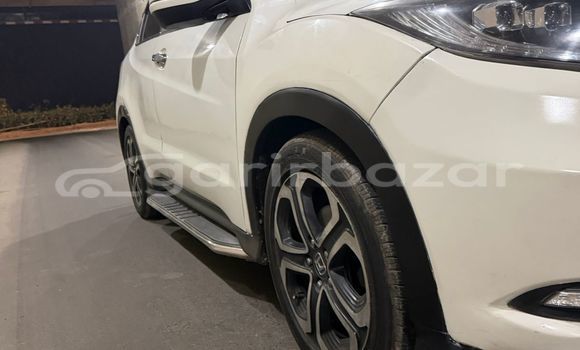Buy Used 2015 Honda Vezel in Dhaka, Dhaka Buy Used 2015 Honda Vezel in Dhaka, Dhaka