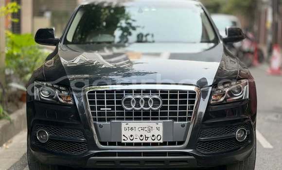 কেনা ব্যবহৃত Audi Q5 Black গাড়ী মধ্যে ঢাকা মধ্যে Dhaka