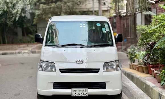 কিনুন ব্যবহৃত Toyota গাড়ী কিনুন ব্যবহৃত Toyota গাড়ী
