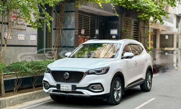 কেনা ব্যবহৃত MG Hs White গাড়ী মধ্যে ঢাকা মধ্যে Dhaka