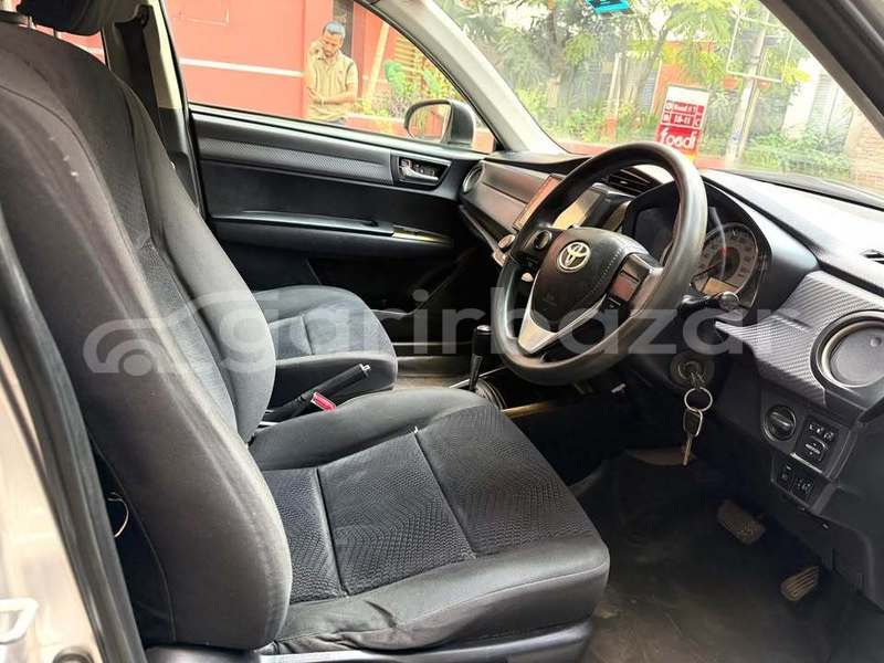 Big with watermark toyota corolla dhaka dhaka 74627