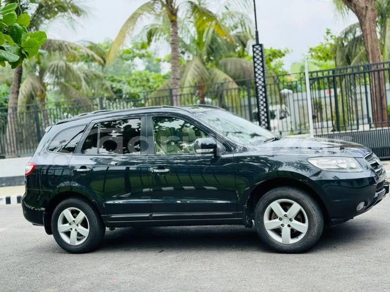 Big with watermark hyundai santafe dhaka dhaka 74631