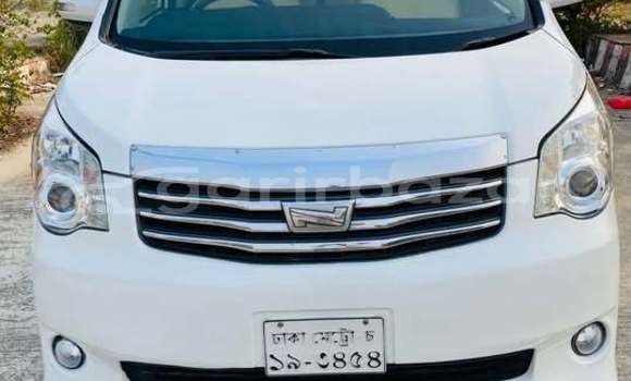Buy Used 2012 Toyota X Noah in Dhaka, Dhaka