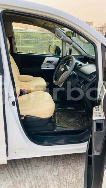 Big with watermark toyota x noah dhaka dhaka 74642