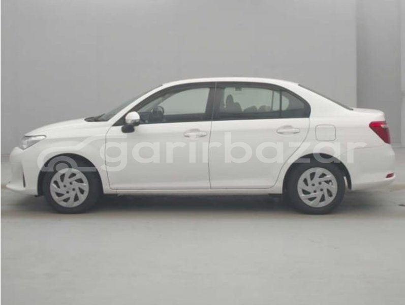 Big with watermark toyota axio dhaka dhaka 74652