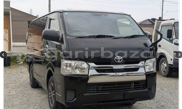 Buy Used 2020 Toyota Hiace in Dhaka, Dhaka Buy Used 2020 Toyota Hiace in Dhaka, Dhaka