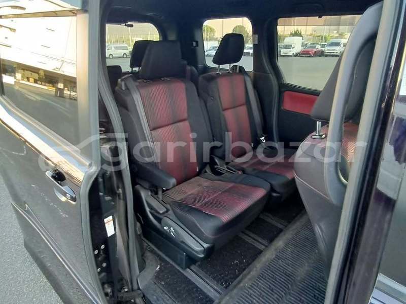 Big with watermark toyota voxy dhaka dhaka 74660