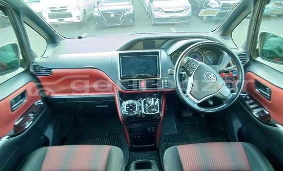Buy Used 2020 Toyota Voxy in Dhaka, Dhaka Buy Used 2020 Toyota Voxy in Dhaka, Dhaka