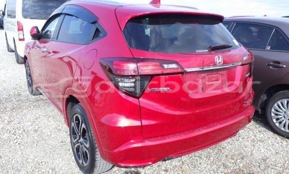 Buy Used 2018 Honda Vezel in Dhaka, Dhaka Buy Used 2018 Honda Vezel in Dhaka, Dhaka