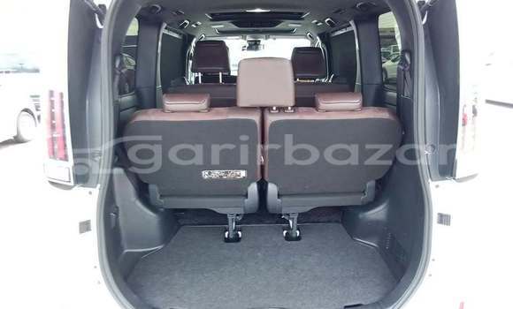 Buy Used 2020 Toyota Esquire in Dhaka, Dhaka Buy Used 2020 Toyota Esquire in Dhaka, Dhaka