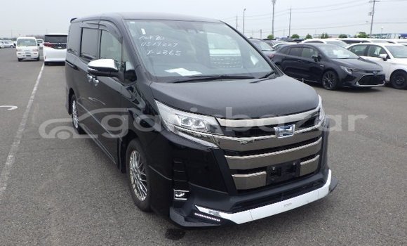 কেনা ব্যবহৃত Toyota Noah Black গাড়ী মধ্যে ঢাকা মধ্যে Dhaka