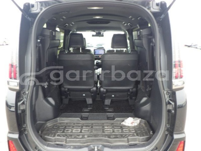 Big with watermark toyota noah dhaka dhaka 74667