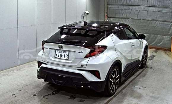 কেনা ব্যবহৃত Toyota CHR White গাড়ী মধ্যে ঢাকা মধ্যে Dhaka কেনা ব্যবহৃত Toyota CHR White গাড়ী মধ্যে ঢাকা মধ্যে Dhaka