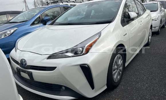 কেনা ব্যবহৃত Toyota prius White গাড়ী মধ্যে ঢাকা মধ্যে Dhaka কেনা ব্যবহৃত Toyota prius White গাড়ী মধ্যে ঢাকা মধ্যে Dhaka