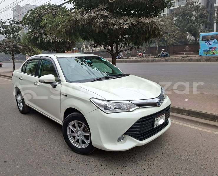 Big with watermark toyota axio dhaka dhaka 74679