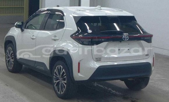 কেনা ব্যবহৃত Toyota Yaris cross White গাড়ী মধ্যে ঢাকা মধ্যে Dhaka কেনা ব্যবহৃত Toyota Yaris cross White গাড়ী মধ্যে ঢাকা মধ্যে Dhaka