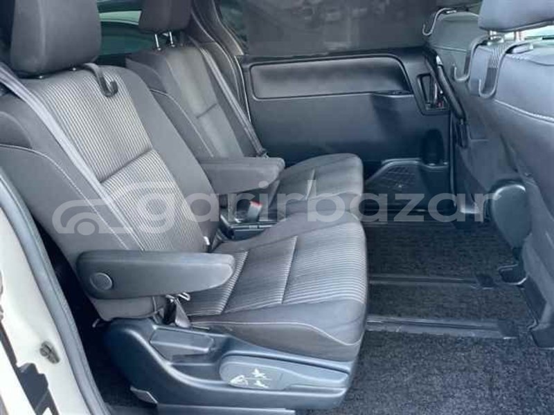 Big with watermark toyota voxy dhaka dhaka 74686