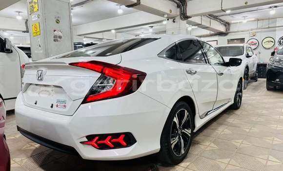 Buy Used 2018 Honda Civic in Dhaka, Dhaka Buy Used 2018 Honda Civic in Dhaka, Dhaka