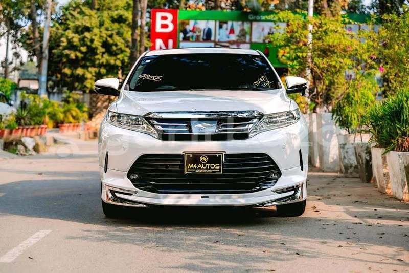 Big with watermark toyota harrier dhaka dhaka 74699