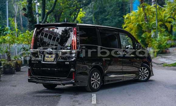 Buy Used 2020 Toyota Esquire in Dhaka, Dhaka Buy Used 2020 Toyota Esquire in Dhaka, Dhaka