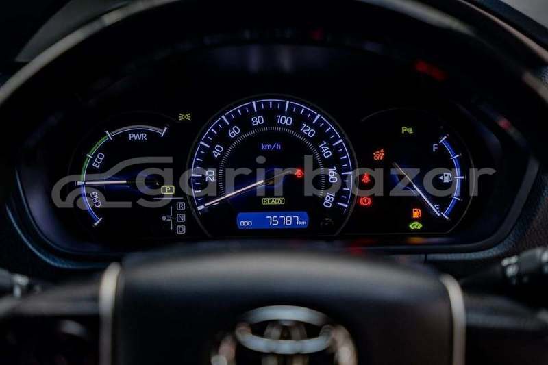 Big with watermark toyota esquire dhaka dhaka 74705