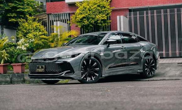 Buy Used 2023 Toyota Crown in Dhaka, Dhaka Buy Used 2023 Toyota Crown in Dhaka, Dhaka