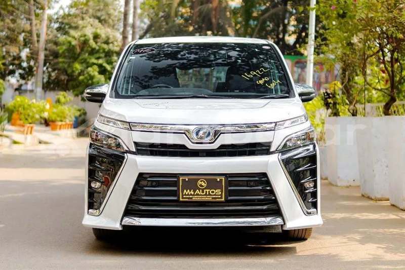 Big with watermark toyota voxy dhaka dhaka 74729